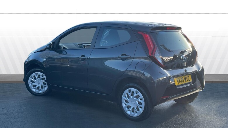 Toyota Aygo 1.0 VVT-i X-Play 5dr Petrol Hatchback